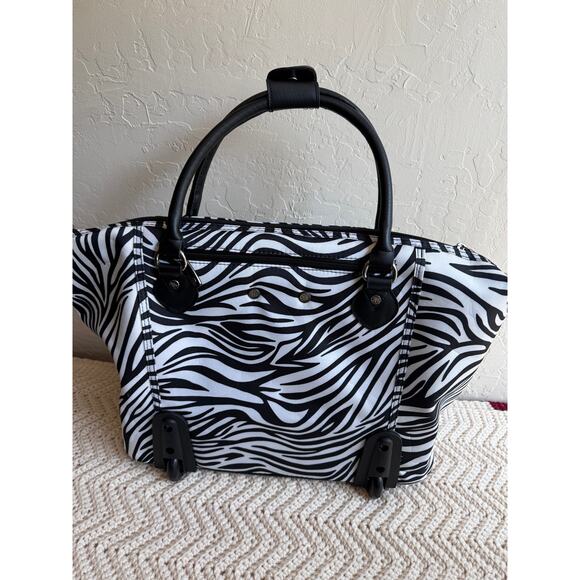 NEW Carry On Friendly Rolling Travel Bag Zebra Print Wheeled Duffel Luggage - Picture 6 of 10